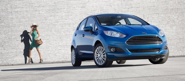 Ford Fiesta-2013-1.jpg